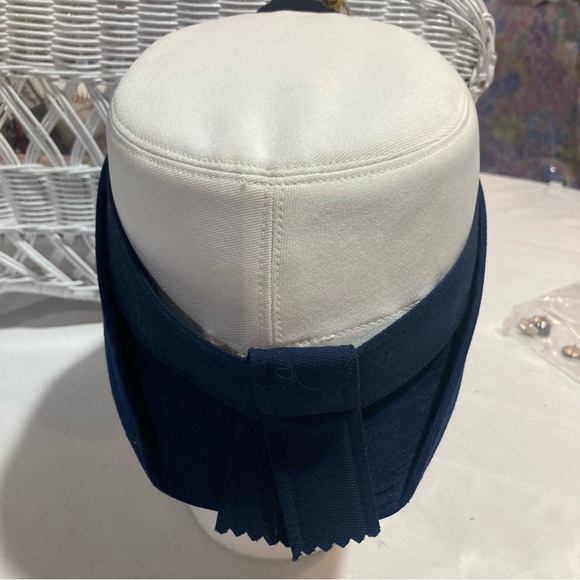 U S Coast Guard Auxiliary cap with badge - Picture 2 of 5